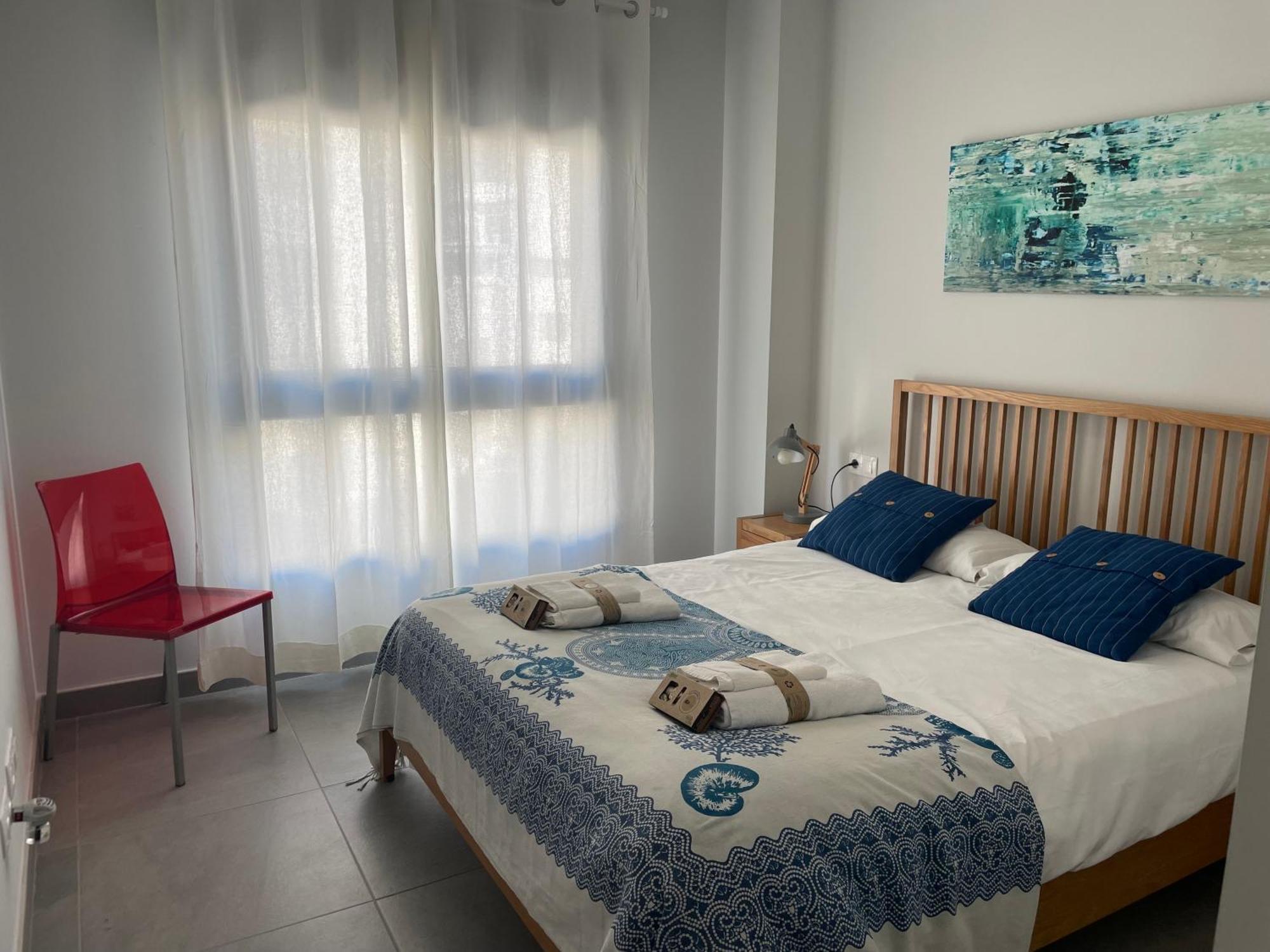 Sunny Penthouse Beach Apartment With Panoramic Views อัลมูเญการ์ ภายนอก รูปภาพ